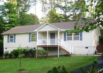 Lake Monticello Home